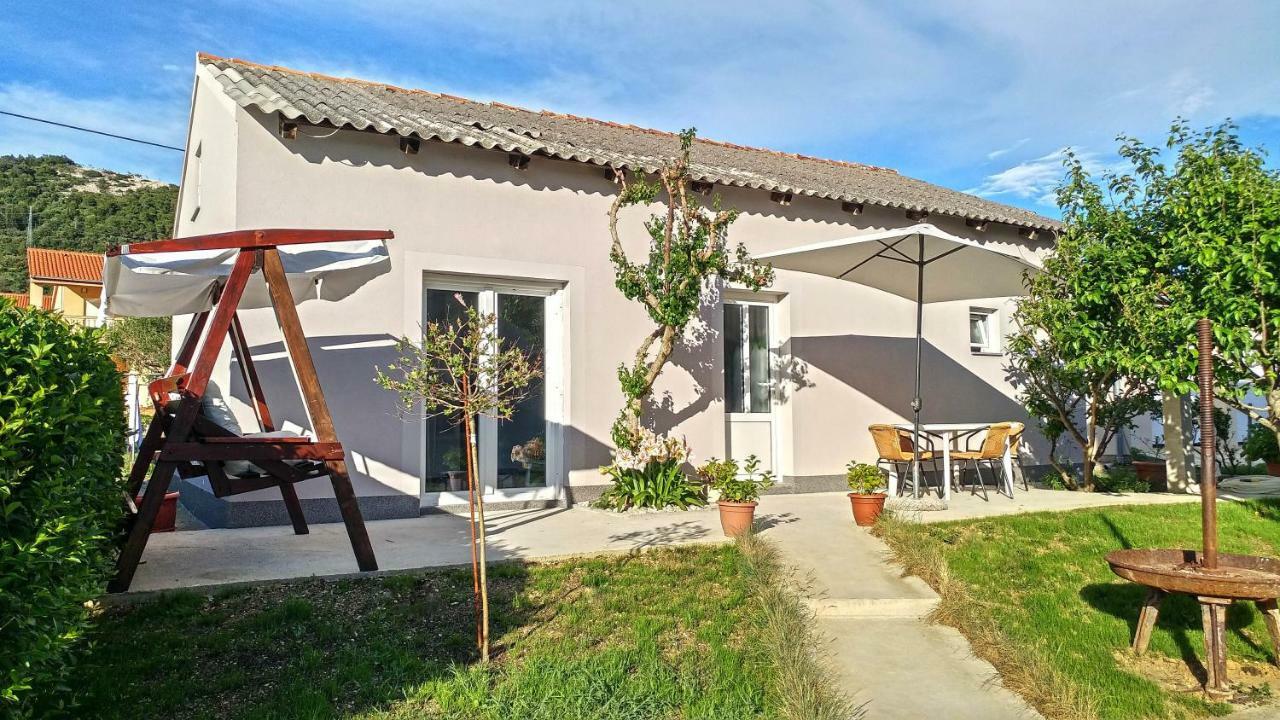 Apartmani Kastelan Barbat na Rabu Dış mekan fotoğraf