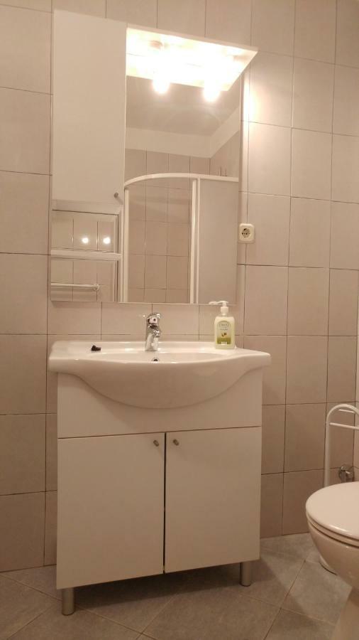 Apartmani Kastelan Barbat na Rabu Dış mekan fotoğraf