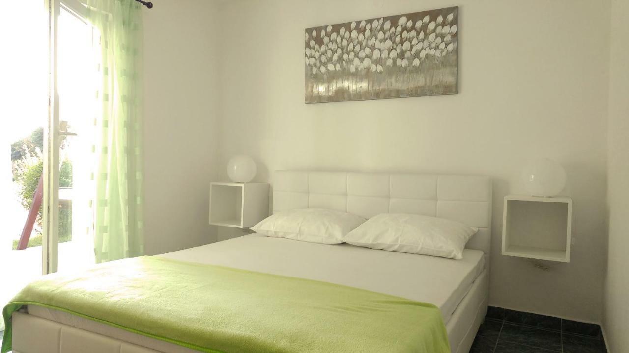 Apartmani Kastelan Barbat na Rabu Dış mekan fotoğraf