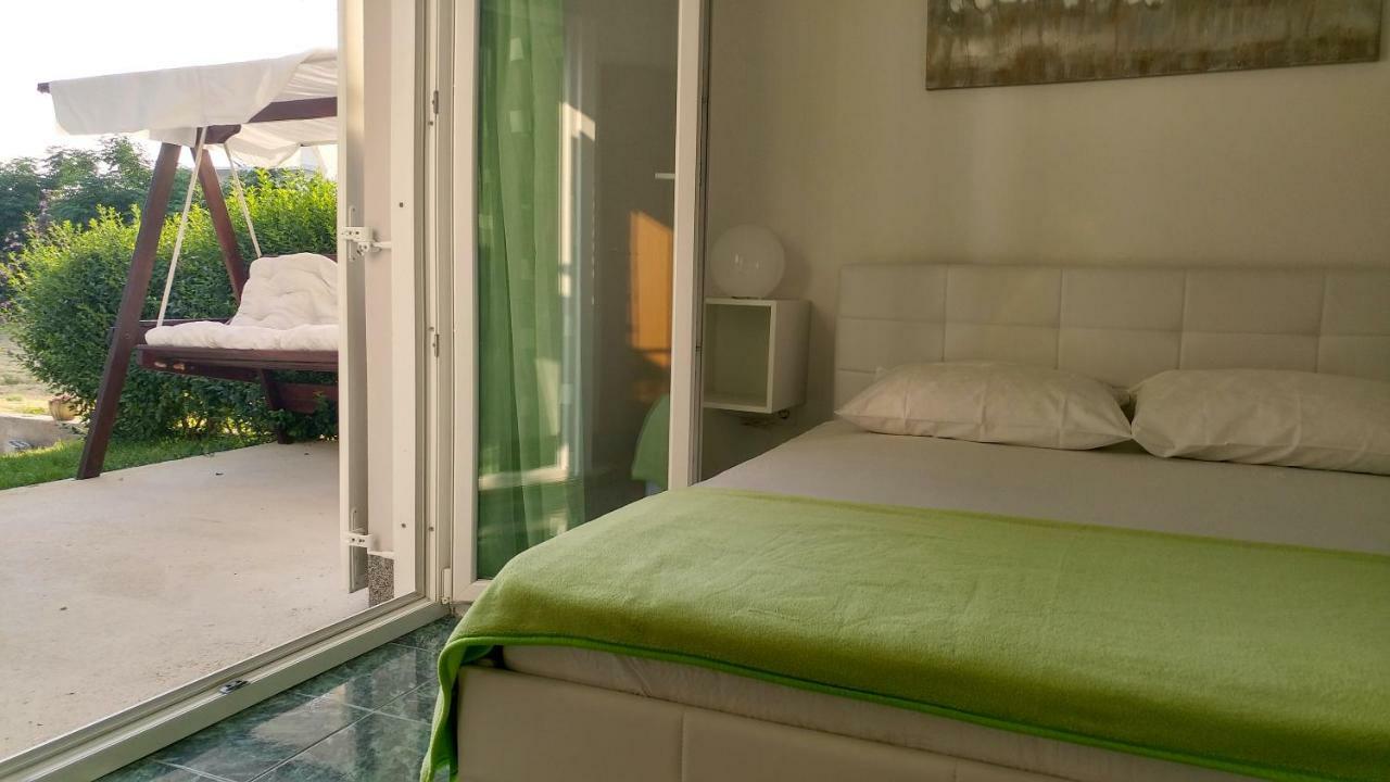 Apartmani Kastelan Barbat na Rabu Dış mekan fotoğraf