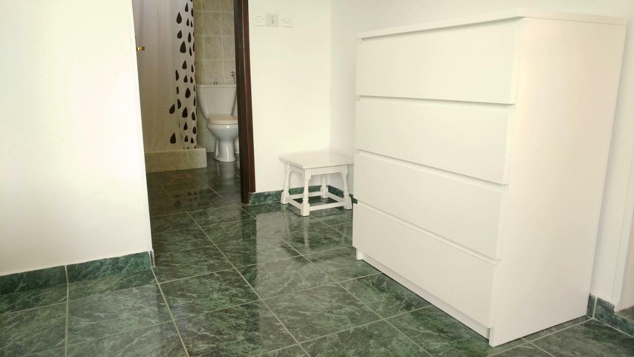 Apartmani Kastelan Barbat na Rabu Dış mekan fotoğraf
